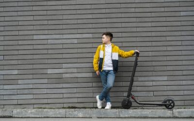 Czy można jechać hulajnogą po chodniku zgodnie z przepisami?