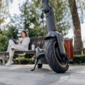 Hulajnogi elektryczne w Płocku jak wypożyczyć je na co dzień?