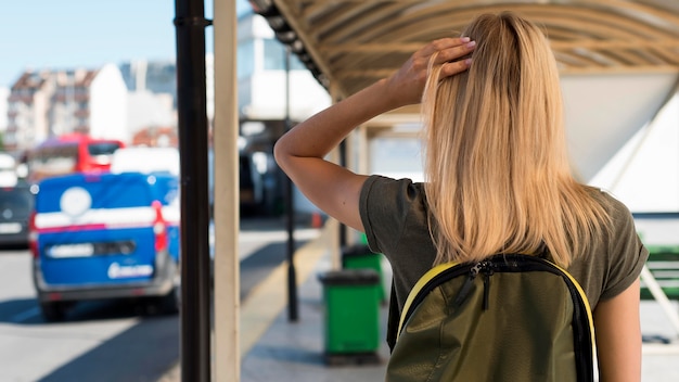 Jaki autobus jedzie na lotnisko w Gdańsku?