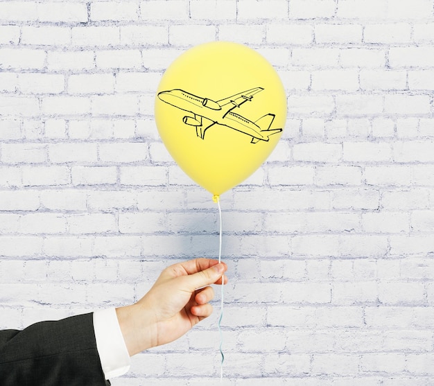 Jakie jest znaczenie transportu lotniczego w codziennym życiu?