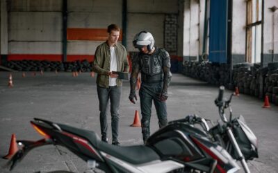 Jakimi motocyklami można jeździć na kat B?