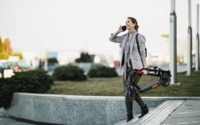 Po czym jeździć hulajnogą elektryczną, by uniknąć problemów?