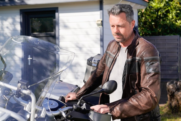 Jak zarejestrować motorower w urzędzie?