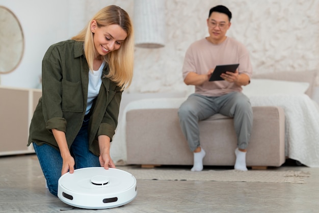 Co lepsze roborock czy roomba w codziennym sprzątaniu?