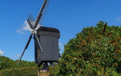 Jak magazynować prąd z elektrowni wiatrowej w domu?