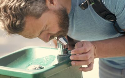 Jak wytworzyć prąd z wody w domowych warunkach?