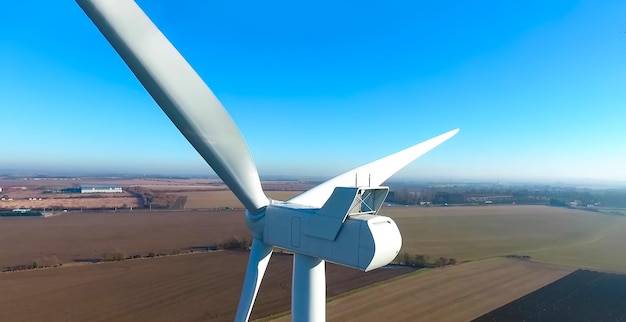 Do jakiej mocy wiatrak bez pozwolenia można postawić na działce?