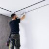 Jak podwiesić sufit z karton gipsu w domowych warunkach?