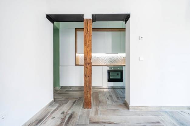 Jak zrobić drzwi przesuwne w ścianie w swoim domu?