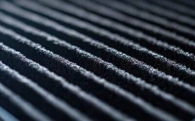 Jaka mata do wygłuszenia samochodu sprawdzi się w codziennej jeździe?