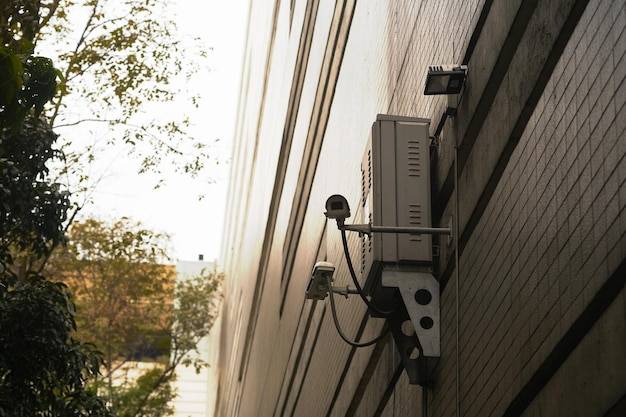 Wideodomofon ile kabli potrzeba do prawidłowego montażu?