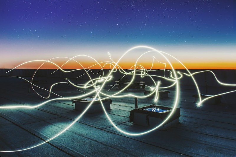 Monitoring energii w firmie — jak ograniczyć straty dzięki prostym systemom IoT?