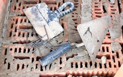 Czym uzupełnić pęknięcia w betonie i co wybrać do naprawy?