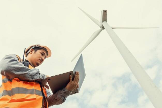 Jak zbudować prądnice wiatrową samodzielnie?