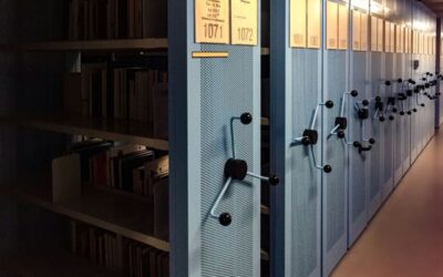 Regały przesuwne vs regały stacjonarne – porównujemy technikalia