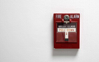 Jak działa alarm przeciwpożarowy w codziennych sytuacjach?