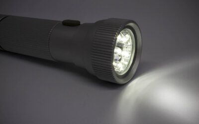 Jak podłączyć taśmę led 230v bezpiecznie i efektywnie?