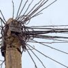 Jak prowadzić przewody elektryczne w domu i zabezpieczyć instalację?